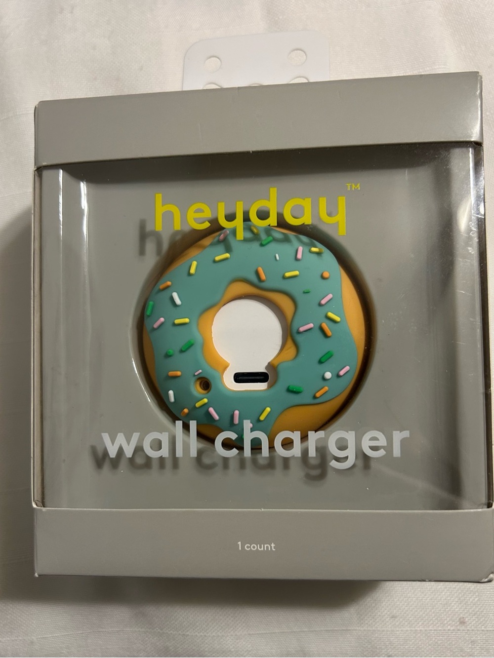 heyday Donut Wall Charger in Teal and Yellow USB-C